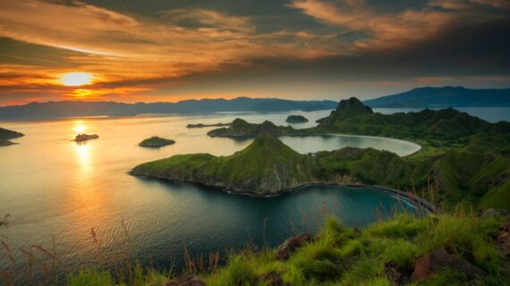 Komodo Sunset Tour